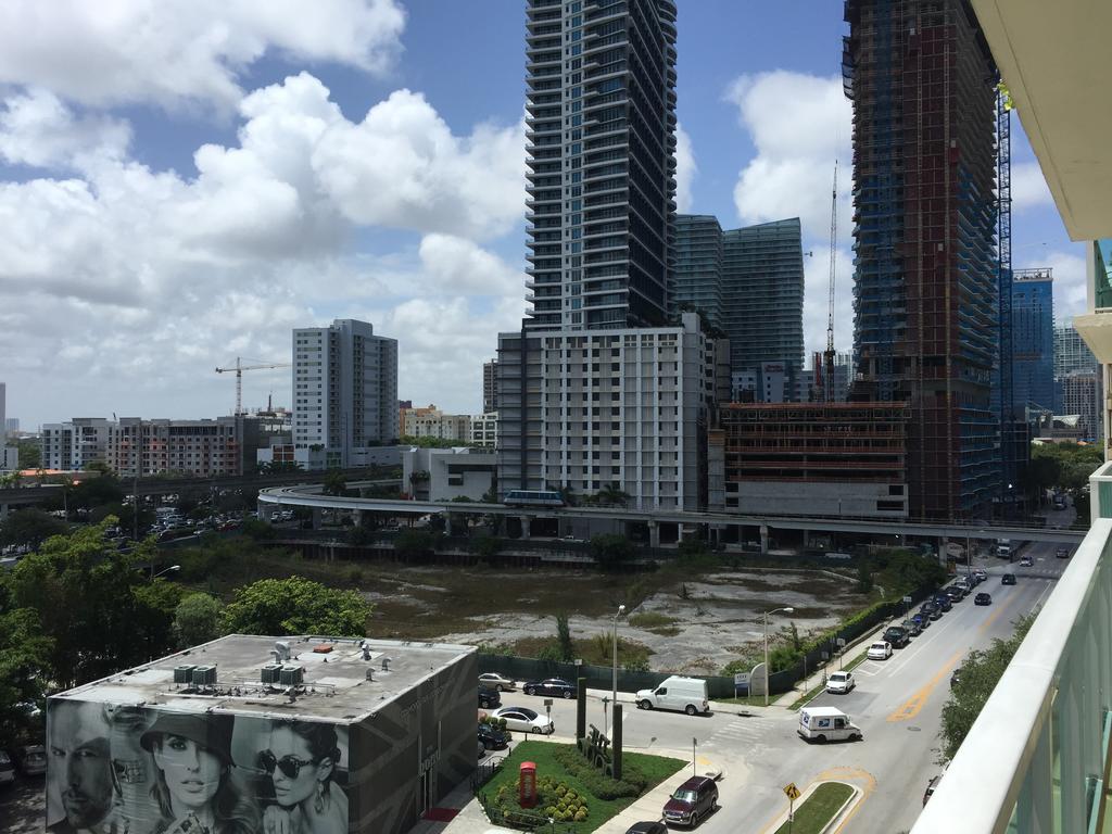Lyx Suites At One Broadway In Brickell Miami Exterior foto